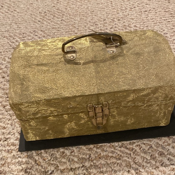 NWT & Vintage Set of 2 Gold Mesh Stacking Storage Boxes - Picture 12 of 13